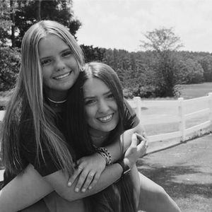 Meet your Posher, Mariah aiden